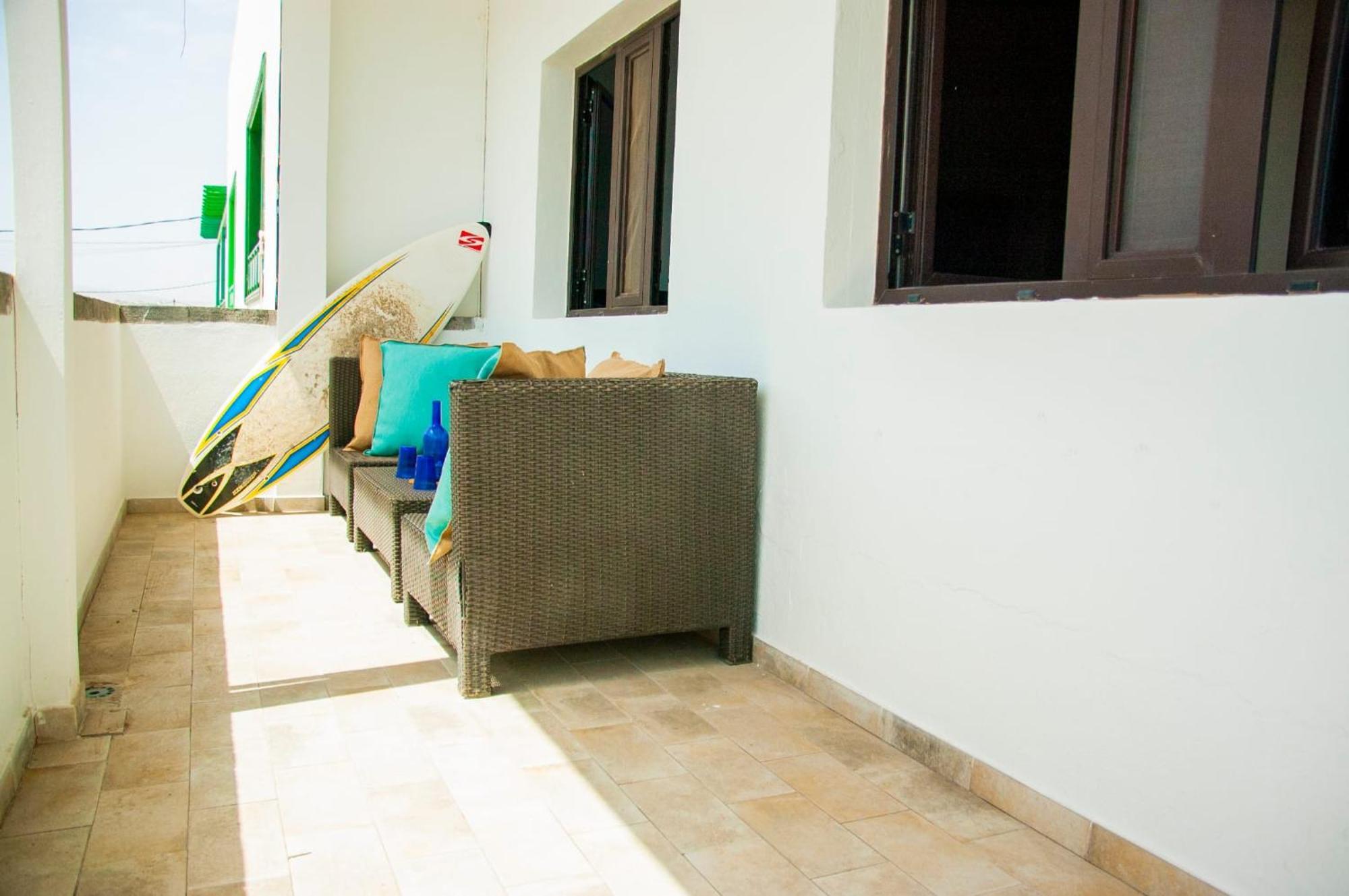 Famara Surf Apartment Екстериор снимка