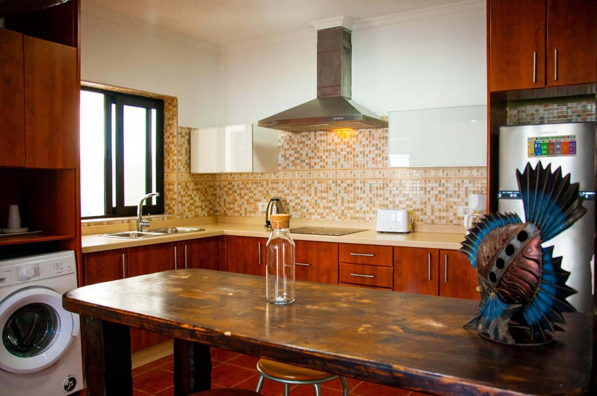 Famara Surf Apartment Екстериор снимка